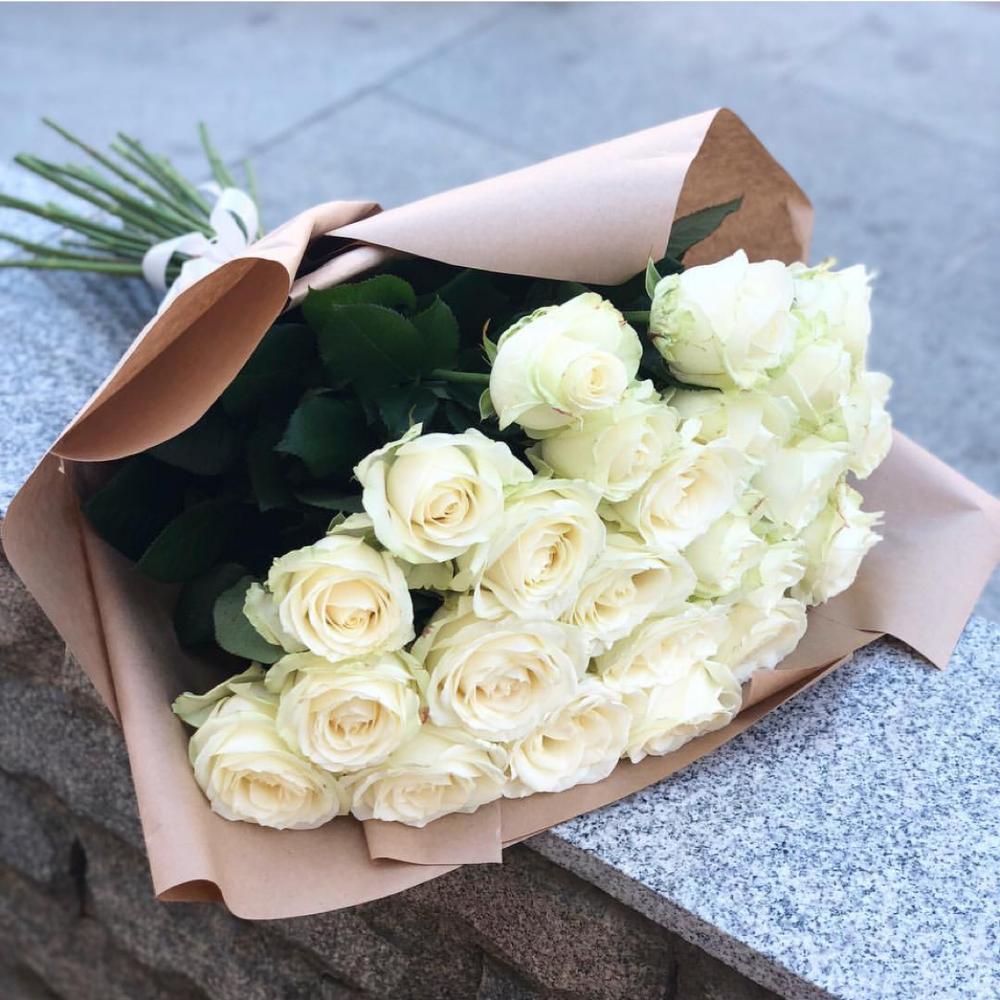 Букет Белые розы Анастасия в Борисово