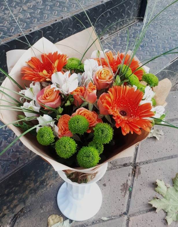 Букет цветов из: Герберы, Хризантемы, Альстромерии и Розы в Борисово