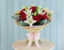 Букет цветов из:  Лилии и Розы в Борисово