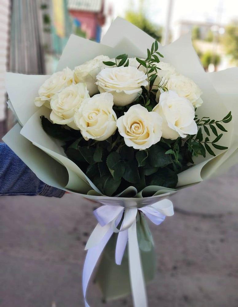 Букет Белые розы Проуд в Борисово