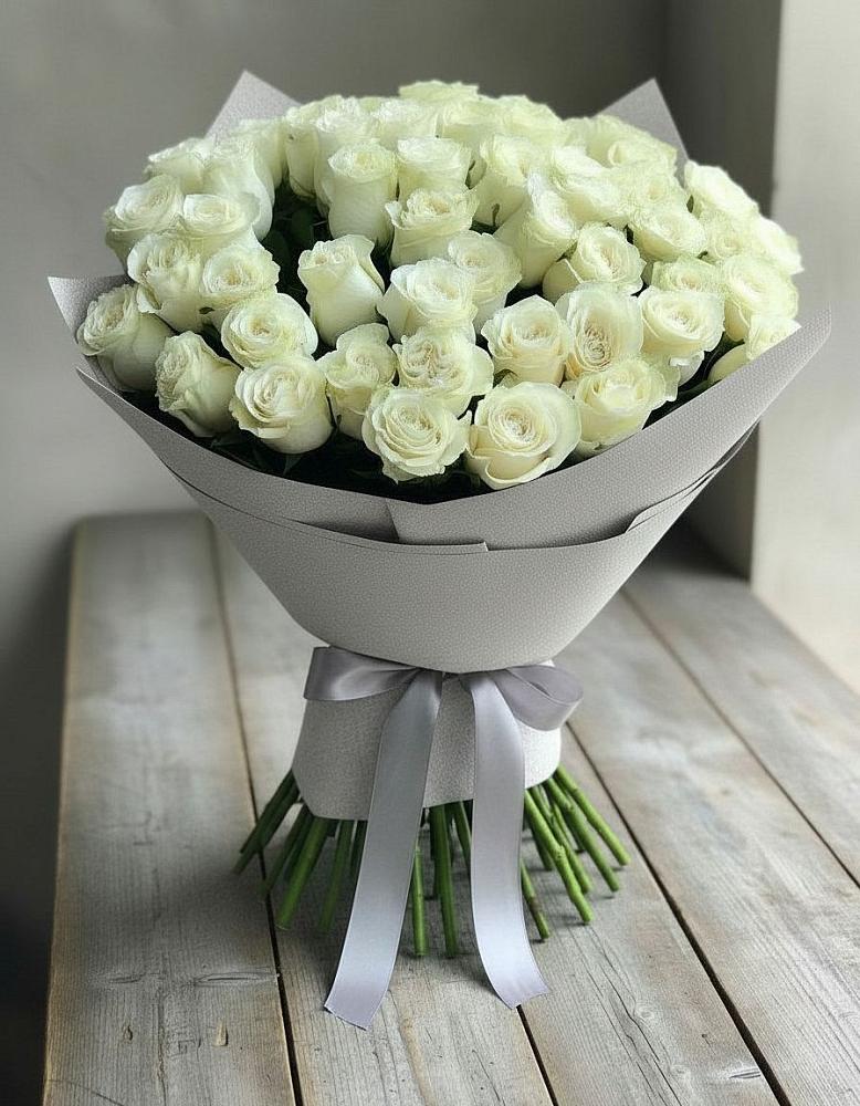 Букет 35 Белых роз в Борисово