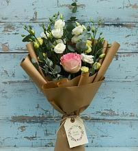 Букет цветов из:  Розы и Лизиантусы в Борисово