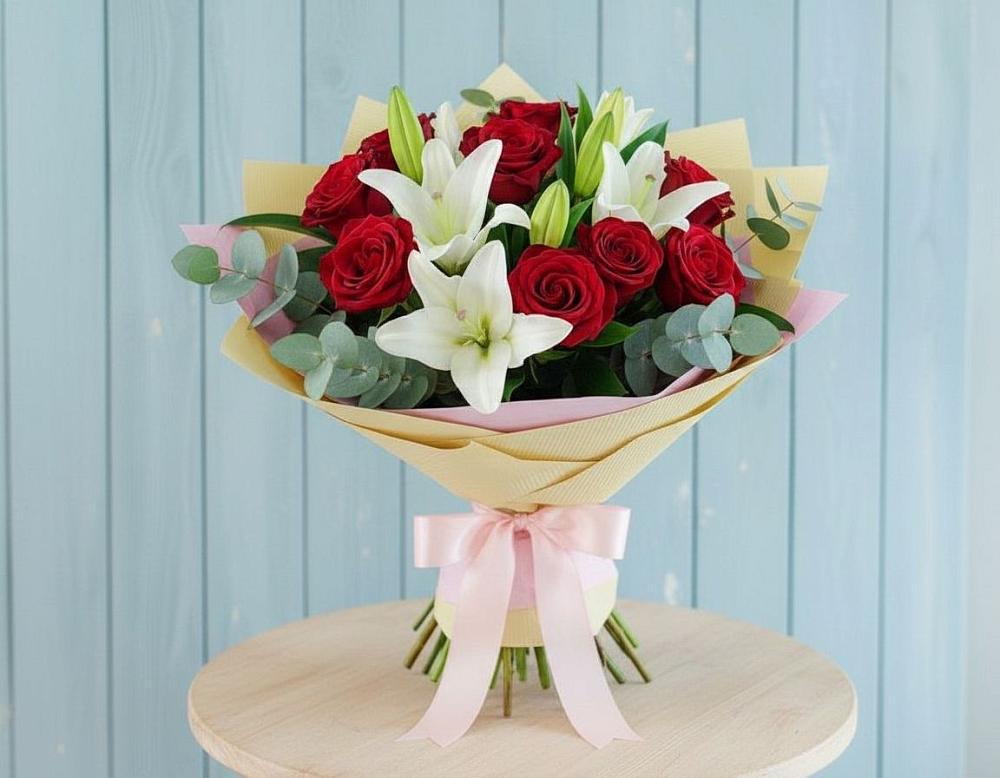 Букет цветов из: Лилии и Розы в Борисово